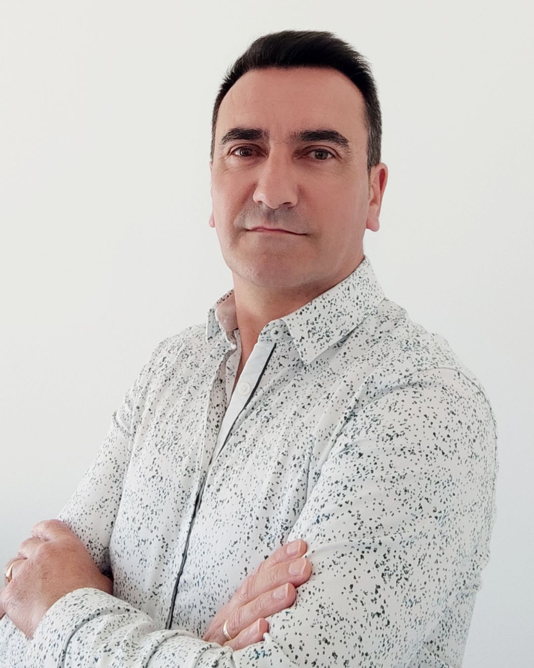 Témoignage de Fabrice Gely, retraçant son parcours entre immobilier et portage salarial. Marqué par l'humain, la passion et les challenges.